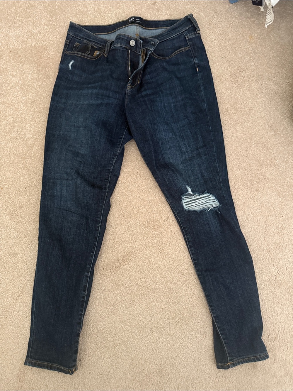Women dark blue jeans